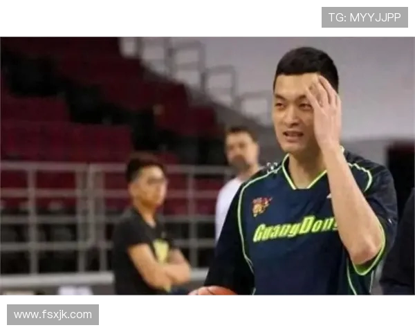 广东CBA球队历史人物：陈江华的篮球人生轨迹