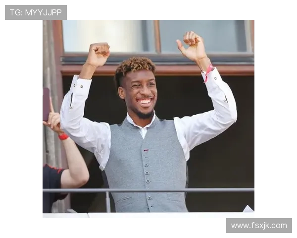 德甲球队球员生日庆祝用蛋糕拍照创意文案示例